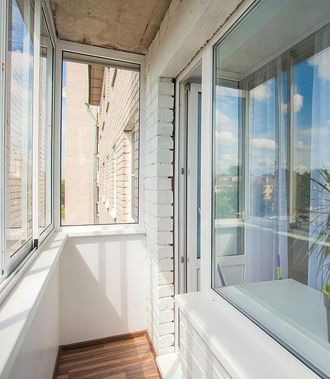 Остекление балконов в Высоковске